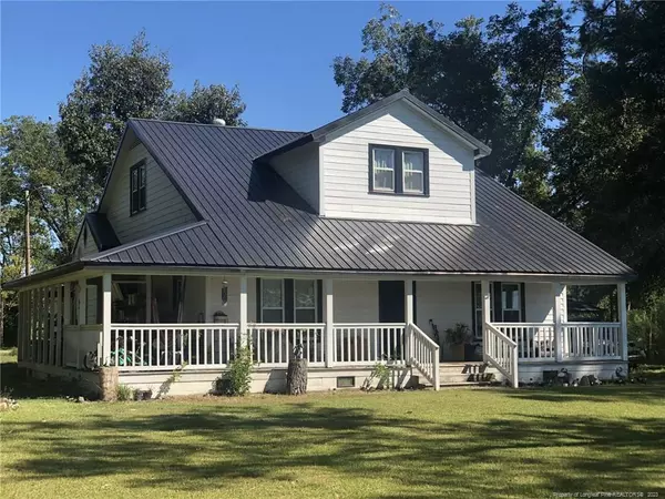 3716 Hayfield Road, Wade, NC 28395