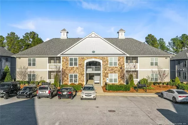 310 Gallery Drive #301, Spring Lake, NC 28390