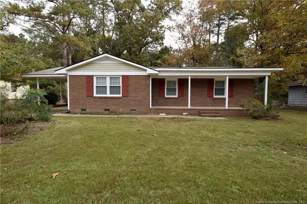 1028 Riverside Circle, Spring Lake, NC 28390