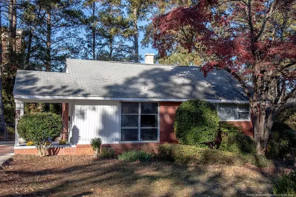 Fayetteville, NC 28305,464 Mcrae Drive