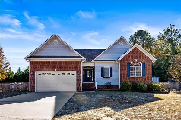 715 Maple Grove Court, Hope Mills, NC 28348