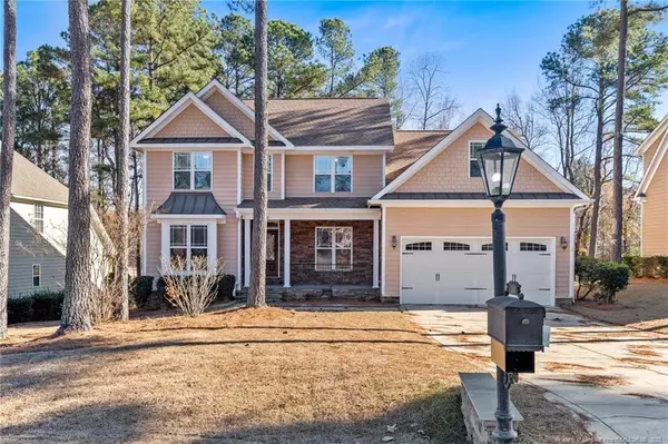 100 Heather Brook Circle, Spring Lake, NC 28390