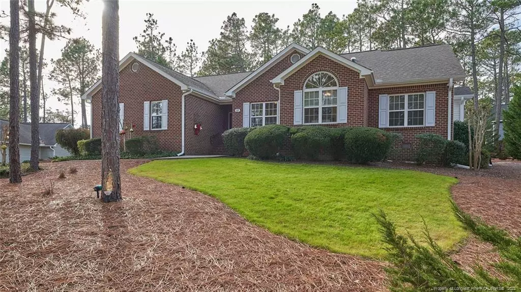 11 Grayson Lane, Pinehurst, NC 28374