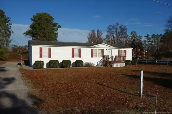 7258 Center Road, Bladenboro, NC 28320