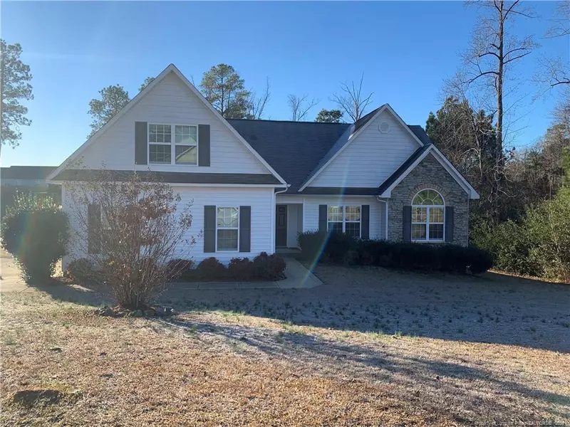 185 Hampshire Court, Raeford, NC 28376