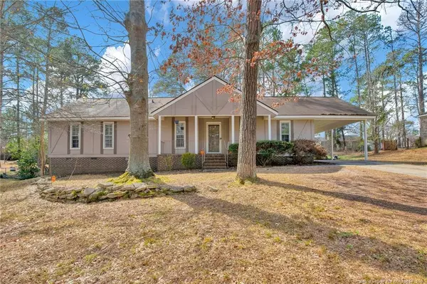 204 Timberlake Drive, Fayetteville, NC 28314