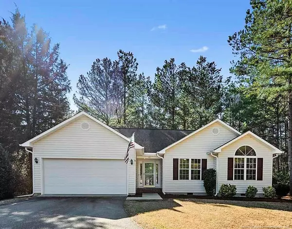 637 Chuckar Court, Vass, NC 28394