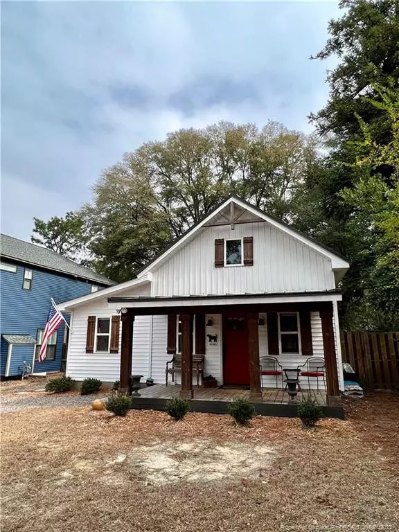 415 W Vermont Avenue, Southern Pines, NC 28387