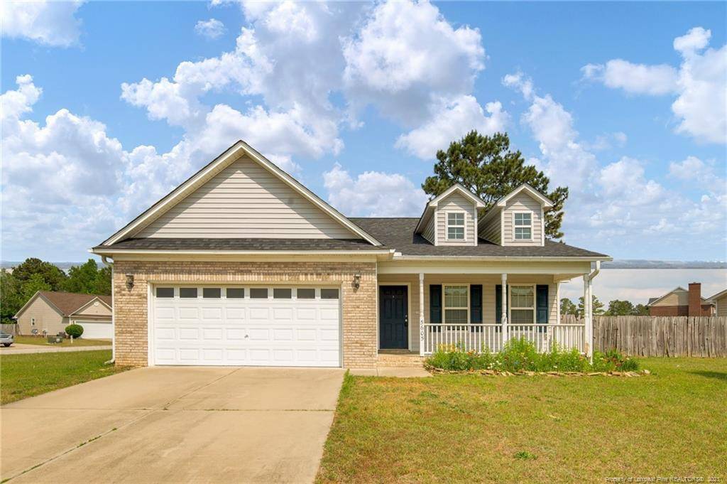 5605 Seafield Lane, Hope Mills, NC 28348