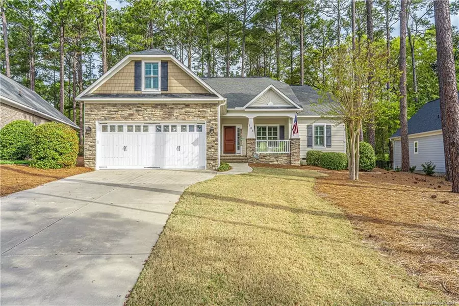 185 N Bracken Fern Lane, Southern Pines, NC 28387