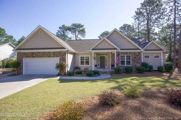 Pinehurst, NC 28374,4 Saddle Place