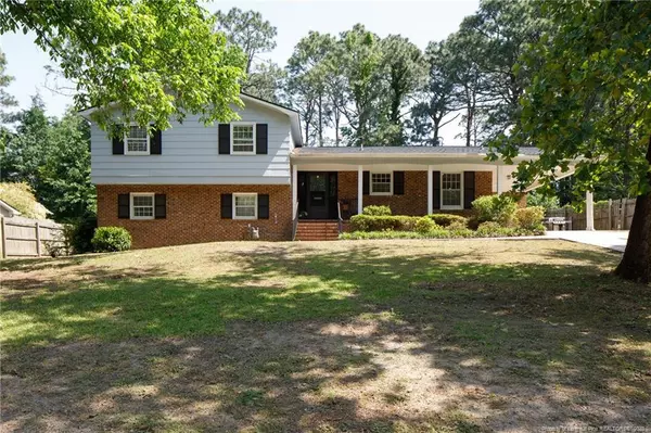 2422 Colgate Drive, Fayetteville, NC 28304