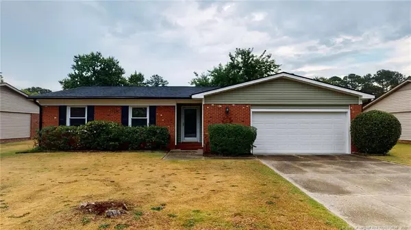 2213 Kingsberry Lane, Fayetteville, NC 28304