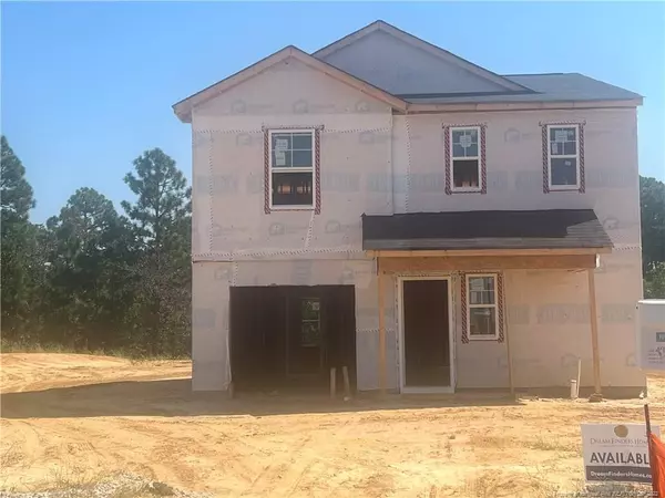 905 Sapphire Stone Lane, Hope Mills, NC 28348