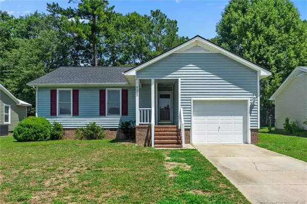 6520 Applewhite Road, Fayetteville, NC 28304