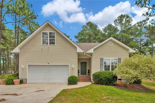 118 Willow Creek Lane, Pinebluff, NC 28373