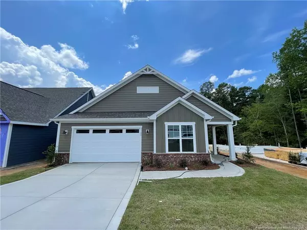 99 Glenwood Court, Spring Lake, NC 28390