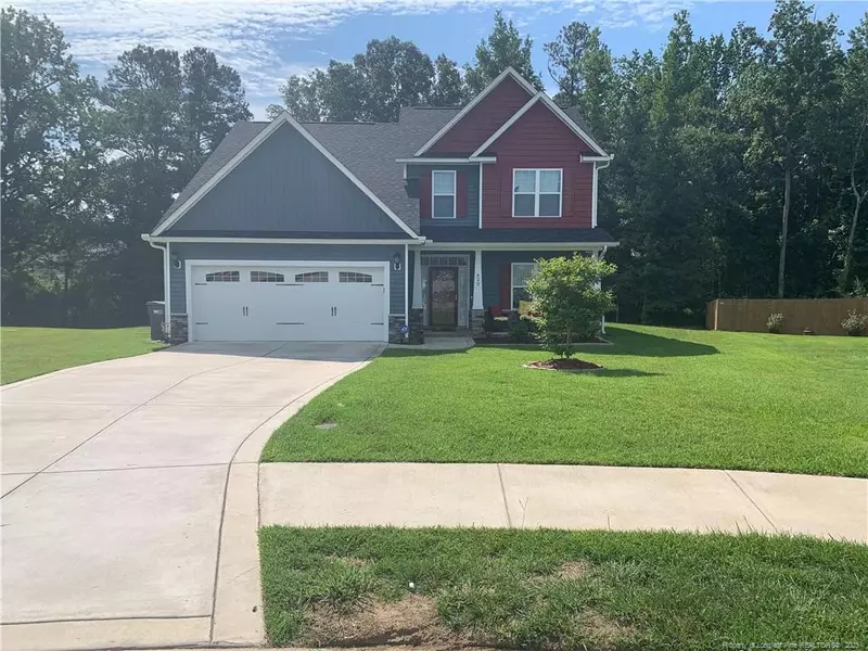 422 Walton Heath Drive, Raeford, NC 28376