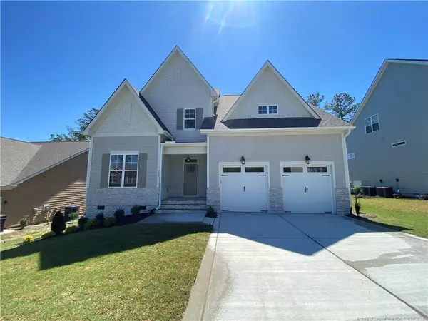 159 Scholar Drive, Spring Lake, NC 28390