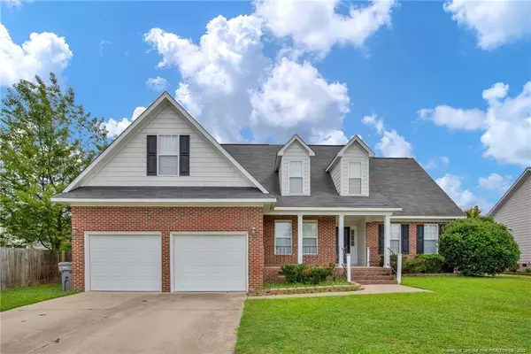 4211 PETE WARNER Court, Hope Mills, NC 28348