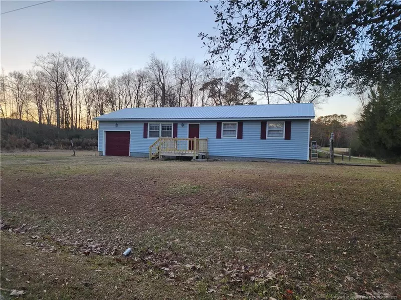 1808 Carry Bridge Road, Autryville, NC 28318