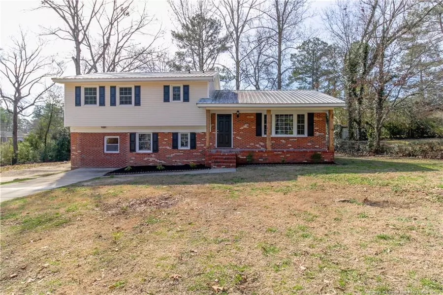 504 Glen Canyon Drive, Fayetteville, NC 28303