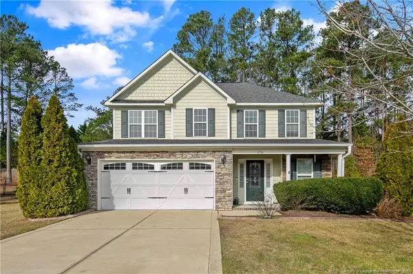 476 Orchard Falls, Spring Lake, NC 28390