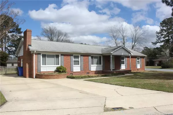 1311 Berkshire Road, Fayetteville, NC 28304