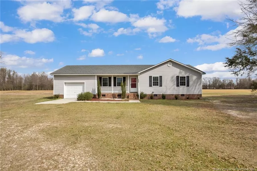 1435 Old Mintz Highway, Roseboro, NC 28382