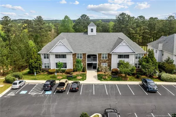 350 Gallery Drive #301, Spring Lake, NC 28390