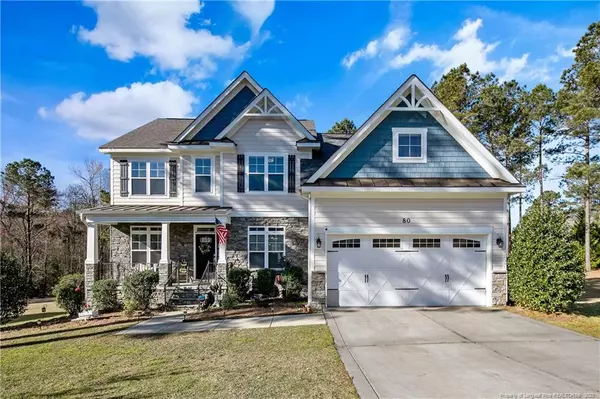 80 Valley Pines Circle, Spring Lake, NC 28390