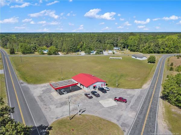 13129 NC Hwy 242, Elizabethtown, NC 28337