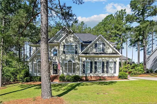 52 Leaning Pine Circle, Spring Lake, NC 28390