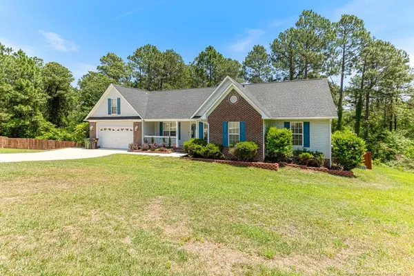 48 Commonwealth Court, Cameron, NC 28326