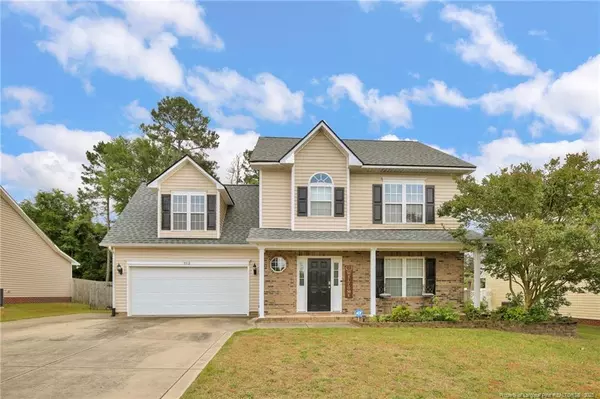 5712 Crepe Myrtle Drive, Hope Mills, NC 28348