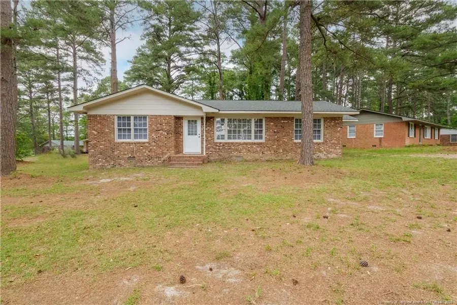 7526 Crown Avenue, Fayetteville, NC 28303