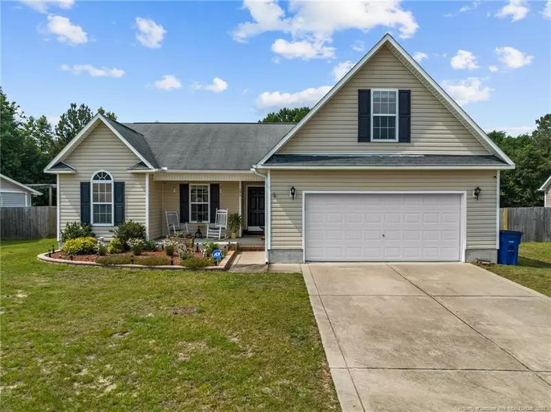 299 Copper Creek Drive, Raeford, NC 28376