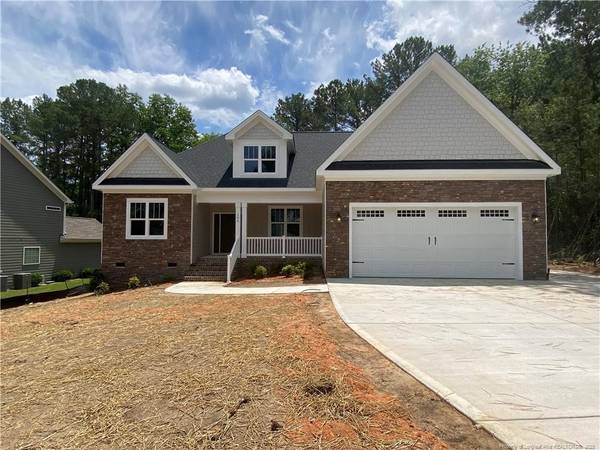 106 Miachs Way, Spring Lake, NC 28390