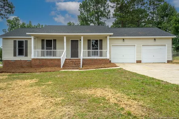 201 Eppingdale Drive,  Spring Lake,  NC 28390