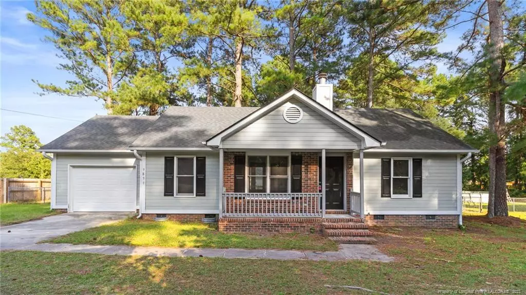 9899 Rockfish Road, Raeford, NC 28376