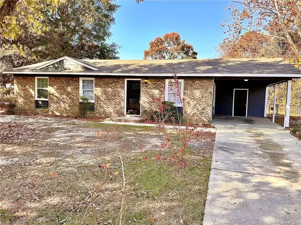 5923 Spinner Road, Hope Mills, NC 28348