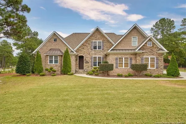 101 Tomahawk Court, Whispering Pines, NC 28327