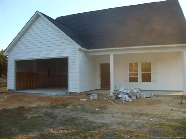 1091 Dean Road, St. Pauls, NC 28384