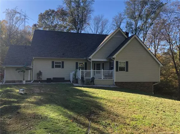 6109 River Road, Wade, NC 28395