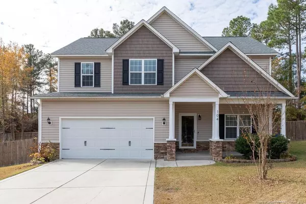 104 Whistling Pines Drive, Raeford, NC 28376