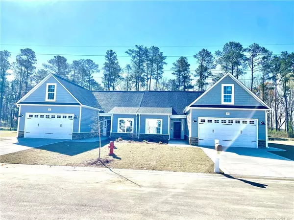 212 Oak Pointe Circle, Lumberton, NC 28358