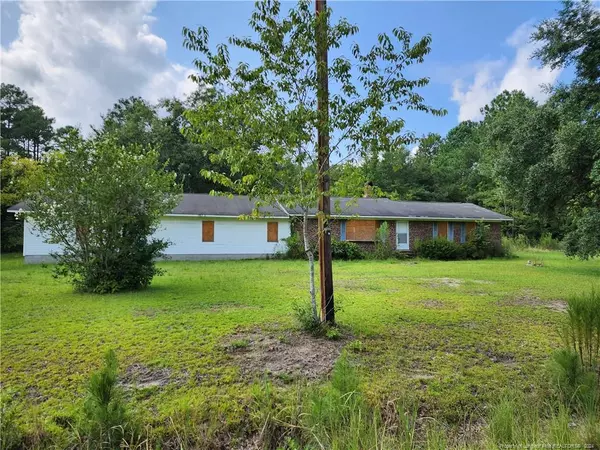 198 Pine Forest Drive,  Maxton,  NC 28364