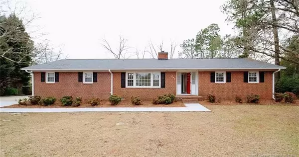 211 Stacy Weaver Drive, Fayetteville, NC 28311