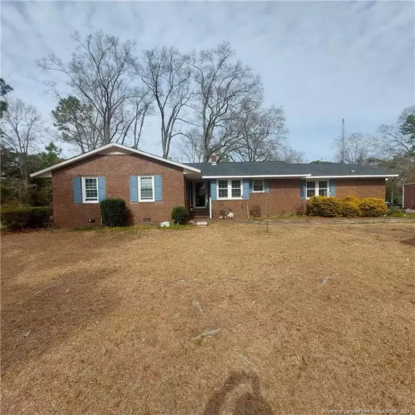 419 McMillan Avenue, Red Springs, NC 28377