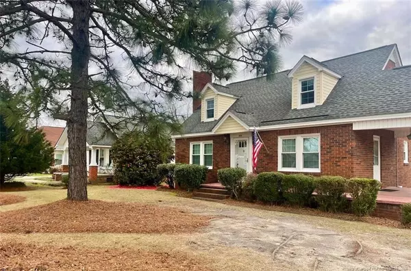 609 E 3rd Street,  Pembroke,  NC 28372
